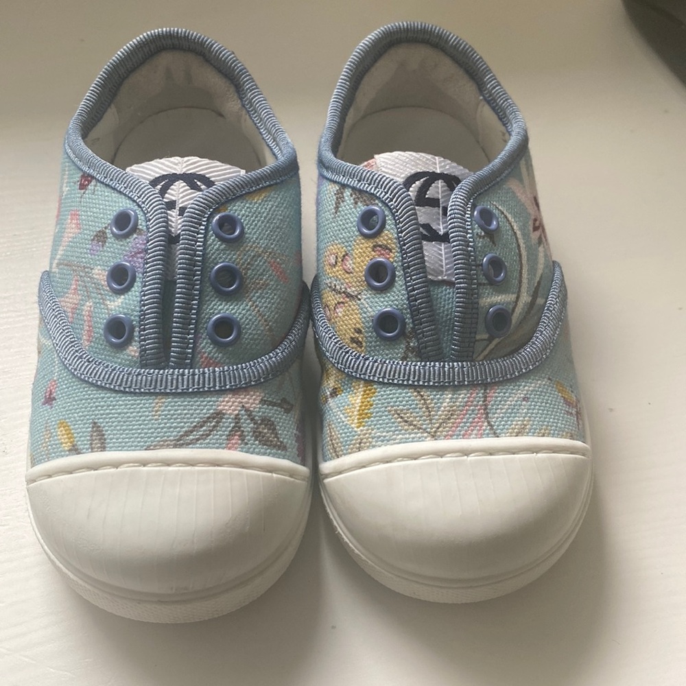 Size 22 Flower Print Gucci Toddler Sneakers